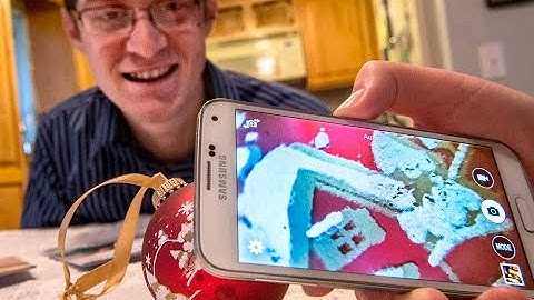 A gadget that turns your phone into a microscope