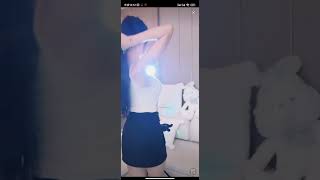 猛男最爱 深夜福利 #dance #舞蹈 #青春 #背影杀手#美人好き #美女 小腰精 小蛮腰 妩媚妖娆 #chinesegirls 一叶舟舟 超短包臀裙 吊带 大摆锤 左摇右摆 诱惑撩人 自备纸巾