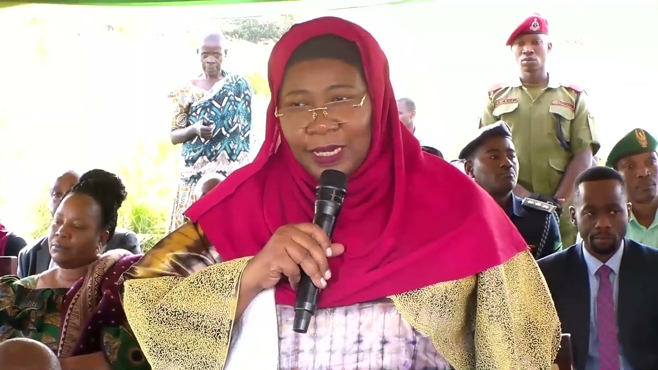 #live; HAFLA YA KUKABIDHI ENEO LA UJENZI WA CHUO KIKUU CHA DAR ES SALAAM TAWI LA KAGERA|