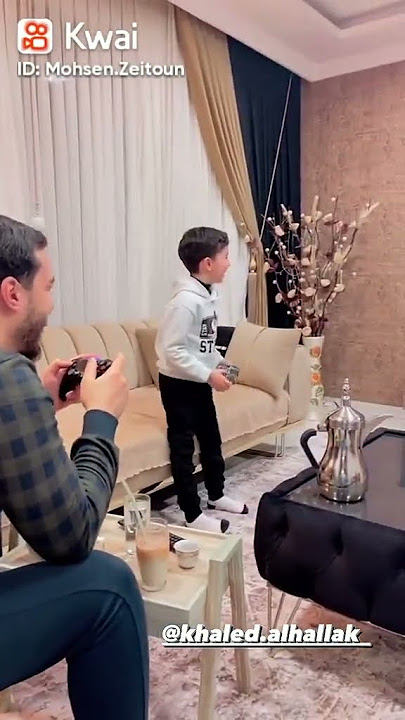 خالد الحلاق وابنه إسلام 😌😊😊