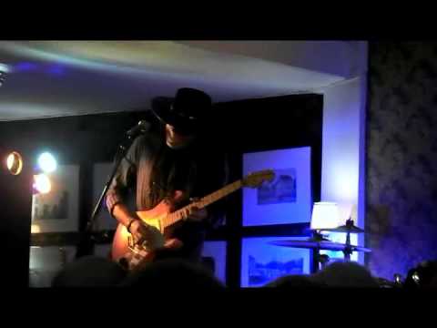 Chris hiatt 2015 09 24 ronneby café & matsal ronneby, sweden youtube