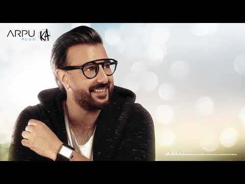     كريم ابو زيد وعيونها