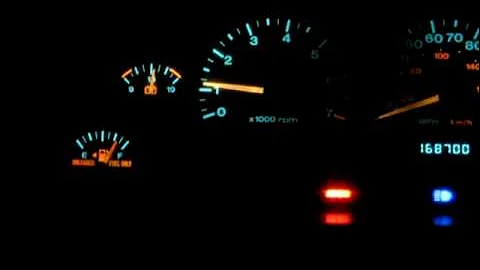 VERY cold start of a 1998 Jeep Grand Cherokee.