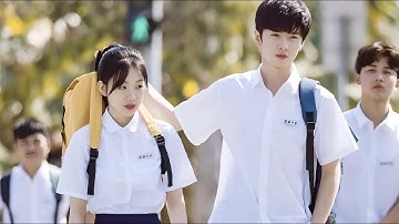 A Crazy Girl Causes Trouble for the Most Popular Guy in the School, but He Ends Up Falling for Her