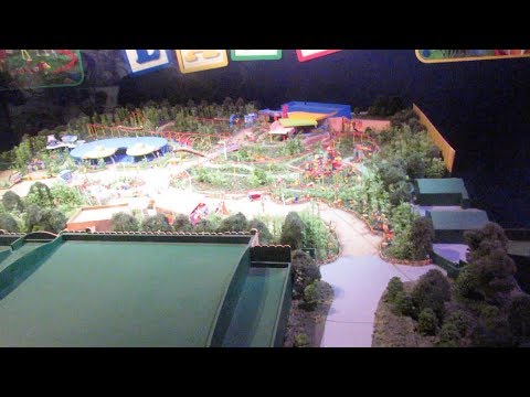 Construction UPDATE in Hollywood Studios | News about Toy Story Land | A Real Oscar trophy