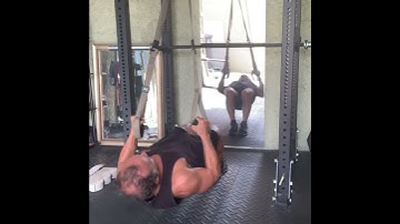 Suspension Trainer Inverted Row