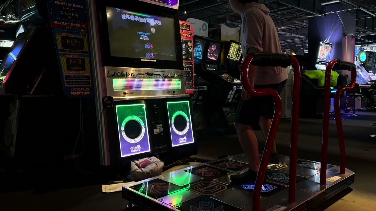 [PIU] D11 Love Is A Danger Zone(Cranky Mix) SSS double +α [Pump It Up]