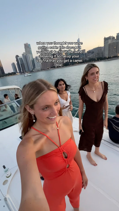 have you ever gotten a camel toe in a DRESS?!