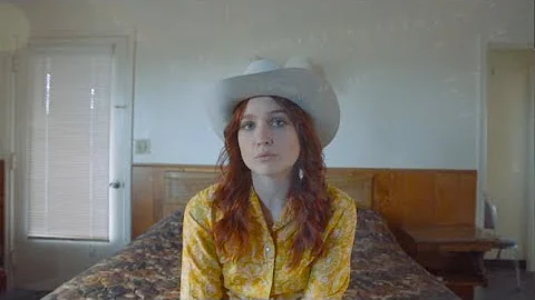 Kassi Valazza - "Verde River" (Official Video)