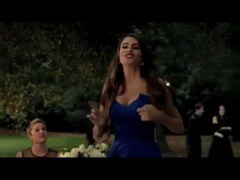 video to gif Nuevo comercial Sofia Vergara con Pepsi