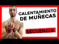 Calentamiento de muñecas en yoga