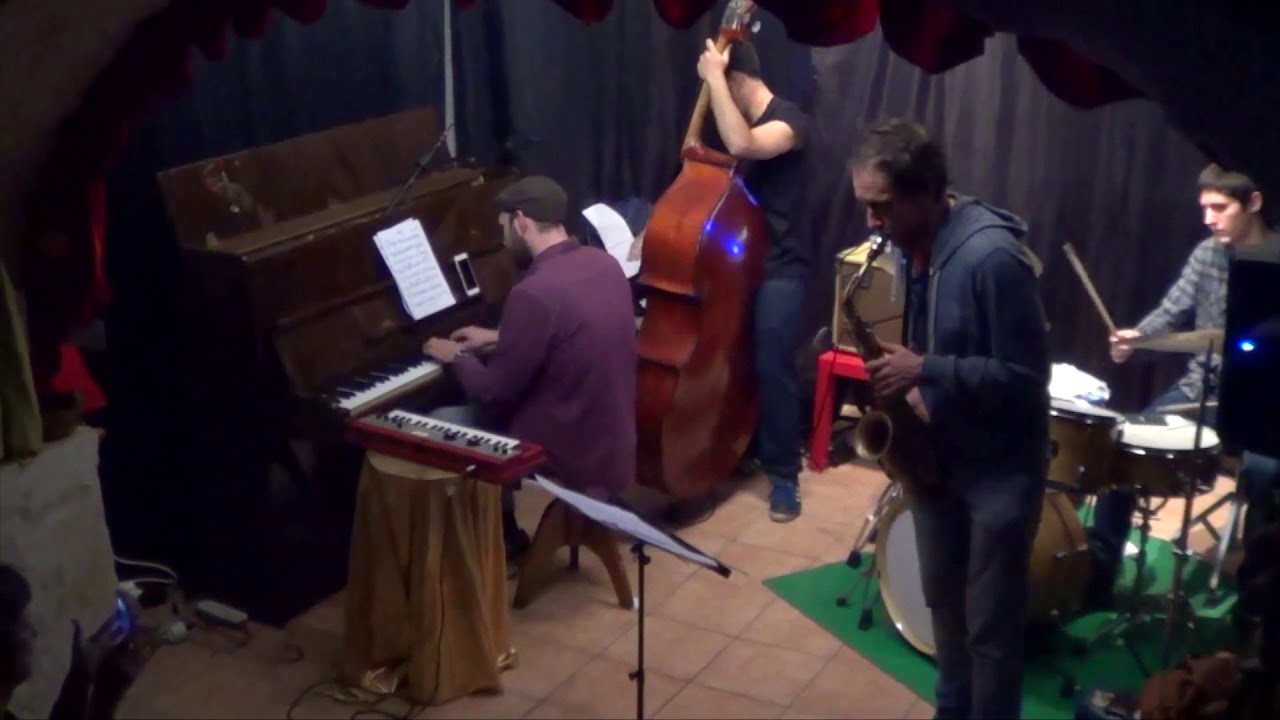 Guarda Evidente (Domenico Sanna) su YouTube Guarda Evidente (Domenico Sanna) su YouTube