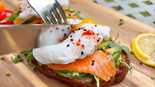 POACHED Egg on Toast With Smoked Salmon and Avocado!