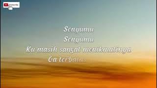 Download lagu TAK TERBATAS WAKTU - IPANG FT PAY (LIRIK)