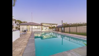 10 Ocean View Street, BENOWA QLD 4217