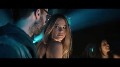 Maroon 5 - Lips On You (Music Video)  - Durasi: 3:37. 