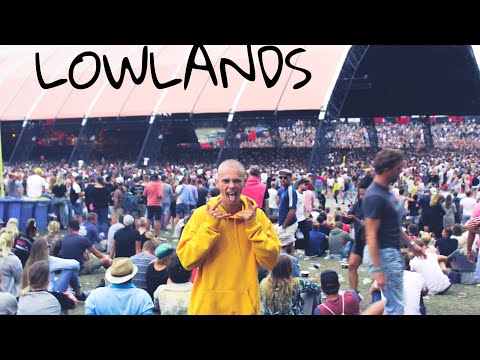SNEAKING INTO LOWLANDS (Festival)