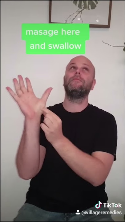 Acupressure to help with a sore throat