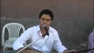 Neşet Çelebi̇ - İhti̇yar Oldum Resimi