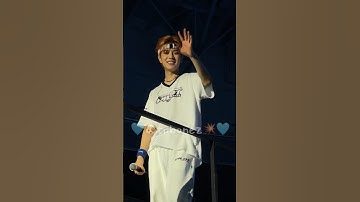 230702 Seungmin saw my banner !!! 💥🔫🐶🩵 #승민 #김승민 #스트레이키즈 #Seungmin #StrayKids