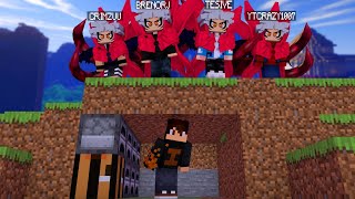 SURVIVOR X 4 CAÇADORES NO NIVEL HARD DOS ANIMES 𝗡𝗢 MINECRAFT POCKET EDITION !! ‹ Ine ›