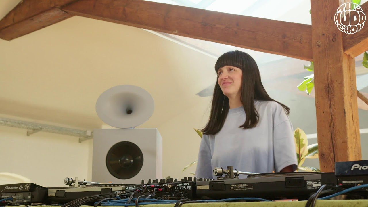 Mari.te | themuddshow