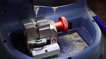 How to calibrate S1 jaw on Beta key cutting machine