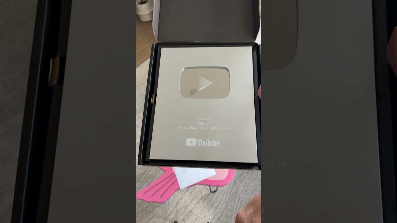 YouTube sent me a GOLD Play Button!