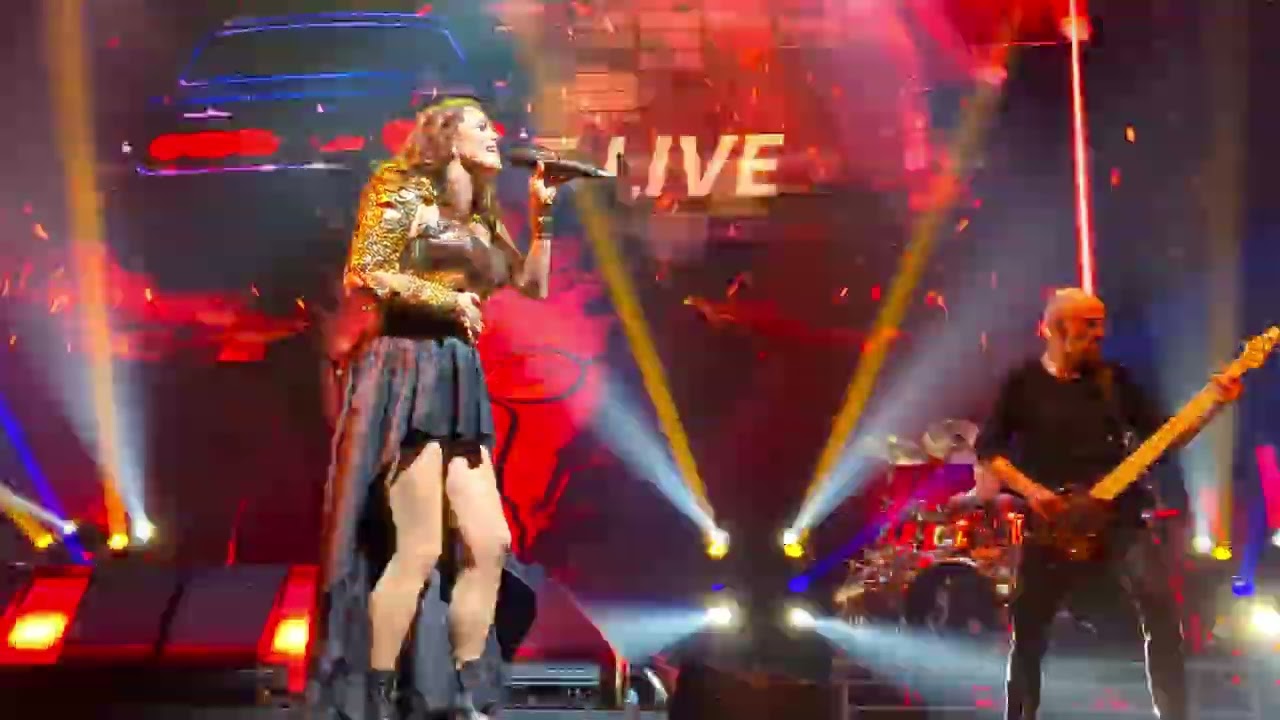 Within Temptation - Faster (Leeds 2022) [4K]