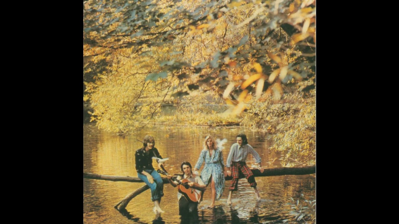 SELTAEB MUSIC---Love Is Strangeより--