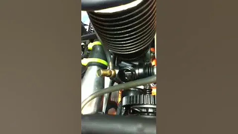 savage x throttle return spring location