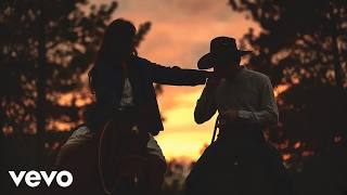 Ella Langley - You can all apart here (Official Music Video) screenshot 4