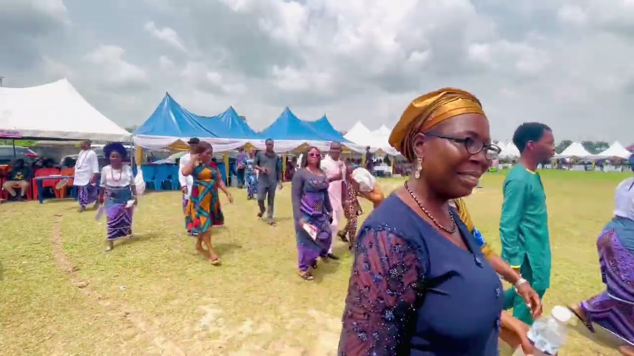 DOMINIC OBUS WITH WMB at my mums burial
