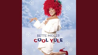 Video thumbnail of "Bette Midler - Mele Kalikimaka"