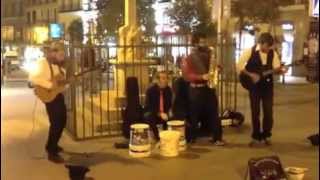 Уличные музыканты-Мадрид Street musicians, Madrid