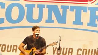 Walker Hayes - Dollar Store New Rap LIVE // Radio Disney CMAfest 6.10.17