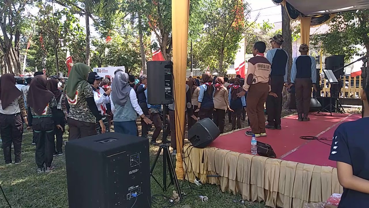 Senam Ala Saka Bahari NTB - YouTube