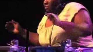 THE COUP - PAM THE FUNKSTRESS (LIVE)