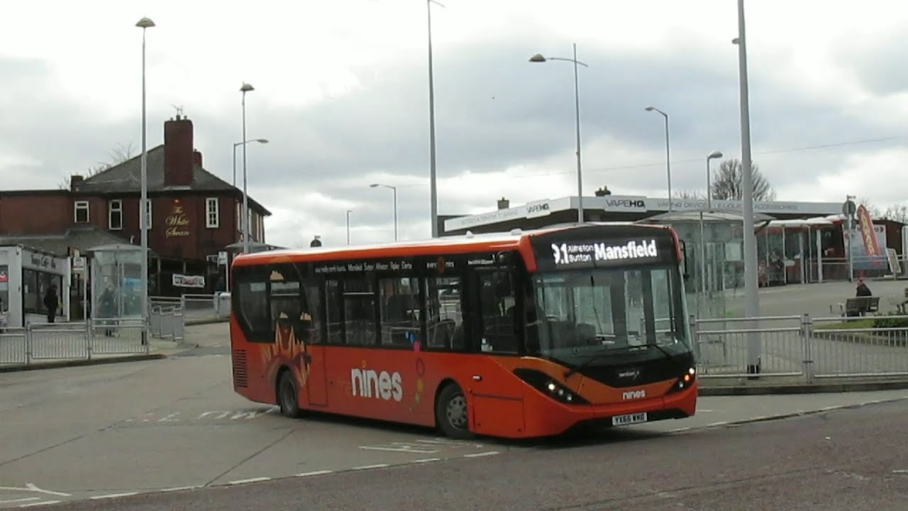 Enviro200 MMC YX66WMO grinds its front on the ground