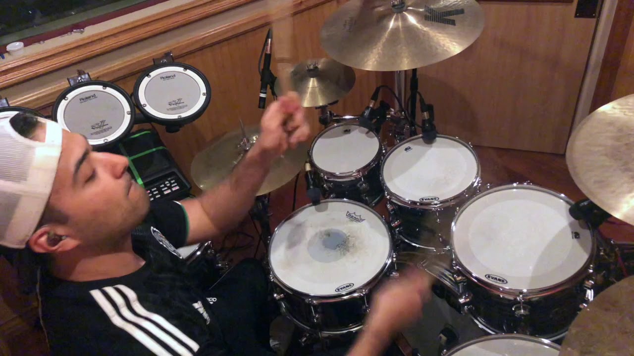 Accepto Mi Derrota (Los Bukis) drum cover Roberto Guadarrama II