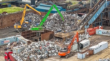 Monster Machines at Work | Massive Scrapyard with Liebherr, Hitachi & Sennebogen 🚜♻️