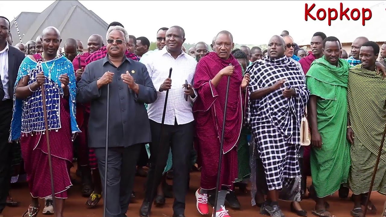 Ole sindiyo afanya SUPRISE Nyumbani kwao