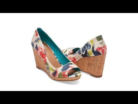 toms stella wedge pump