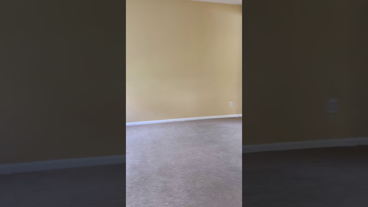 35 Oakmont East Windsor NJ 08520