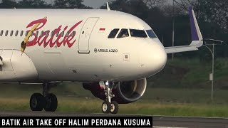 Nonton dari Dekat Pesawat Batik Air Take Off di Bandara Halim Perdana Kusuma Jakarta