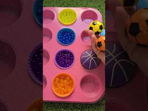 كرة ذات صلة بالفتافيت الملونه