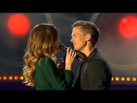 David & Kristina Lindgrens kärleksfulla tolkning av ”Shallow”  - Sommarkrysset (TV4)