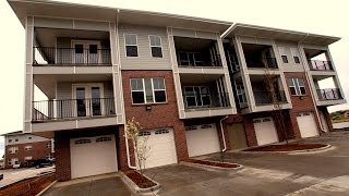 1004 N 192nd St #105