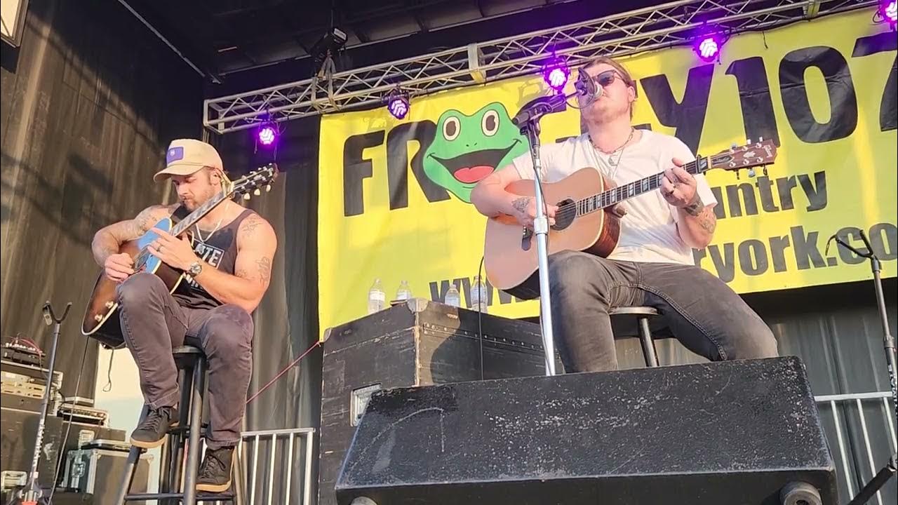 Kolby cooper on the froggy 107 7 free stage 7 26 23 york state fair