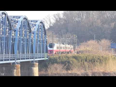 特急ひたち「E653系リバイバルカラー（紅）」＠常磐線　阿武隈川